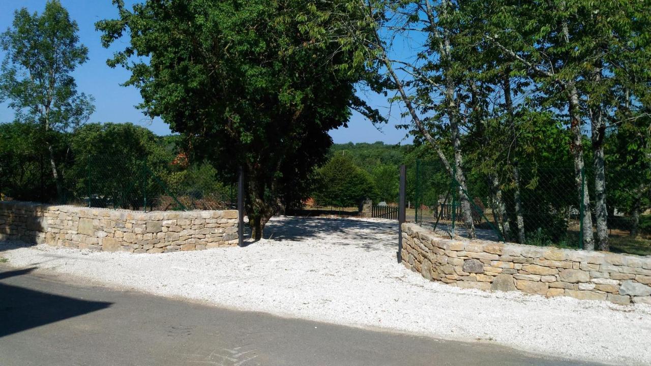 דירות Saint-Projet  Le Logis Du Foirail מראה חיצוני תמונה
